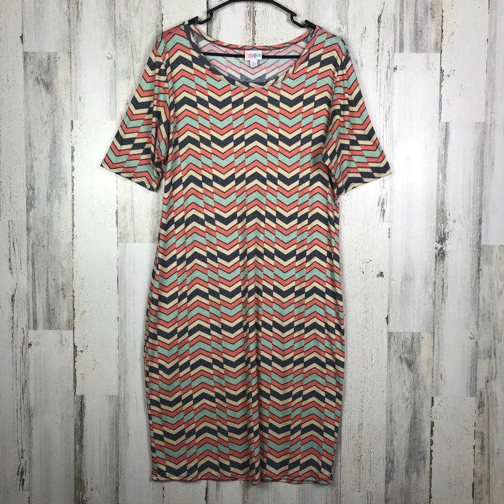 LulaRoe | Geometric Striped Dress (XL)